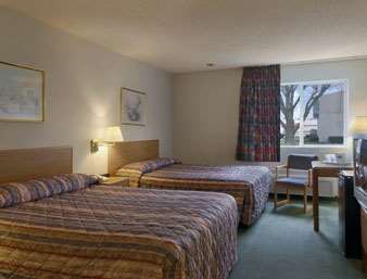 Days Inn By Wyndham Charleston Quarto foto
